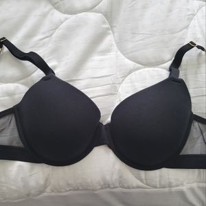 Lively T-Shirt Bra 32DD
